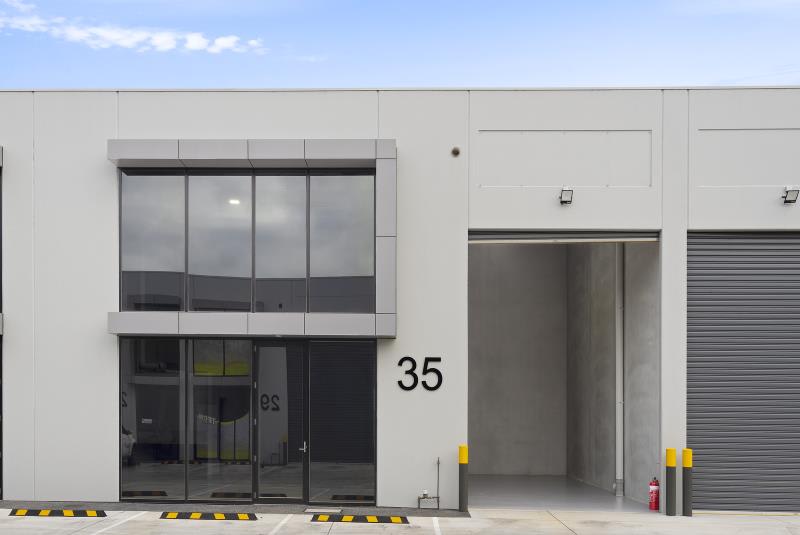 Click to view all images Unit 35, 3 Dyson Court/Unit 35, 3 Dyson Court Breakwater VIC 3219 - Image 1