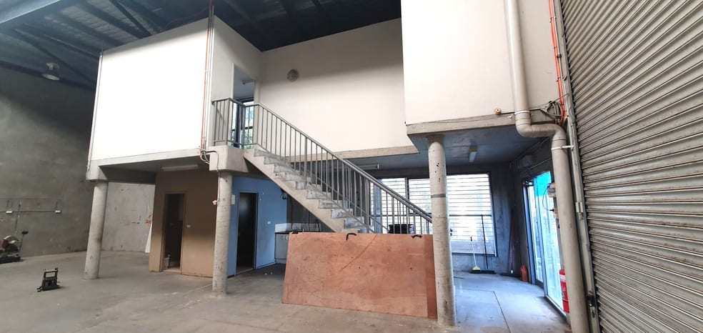 Click to view all images 1/15 GARTMORE AVE Bankstown NSW 2200 - Image 2