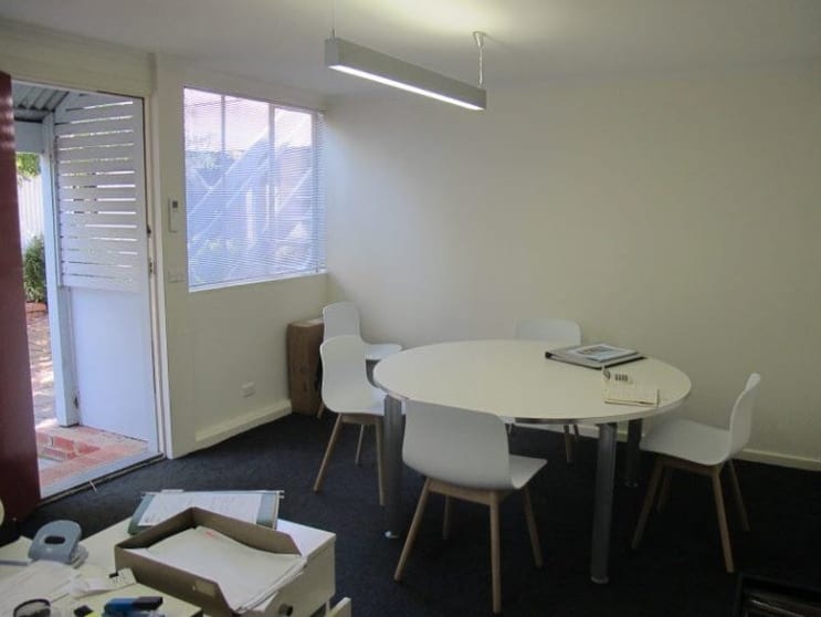 Click to view all images 3/107 Carpenter Street Brighton VIC 3186 - Image 3