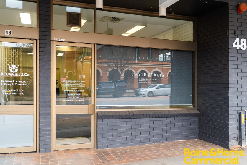 Click to view all images 2/48 Fitzmaurice Street Wagga Wagga NSW 2650 - Image 1