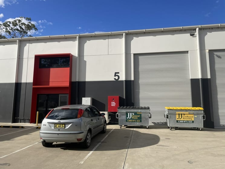 Click to view all images 5/1 Burnet Road Warnervale NSW 2259 - Image 1