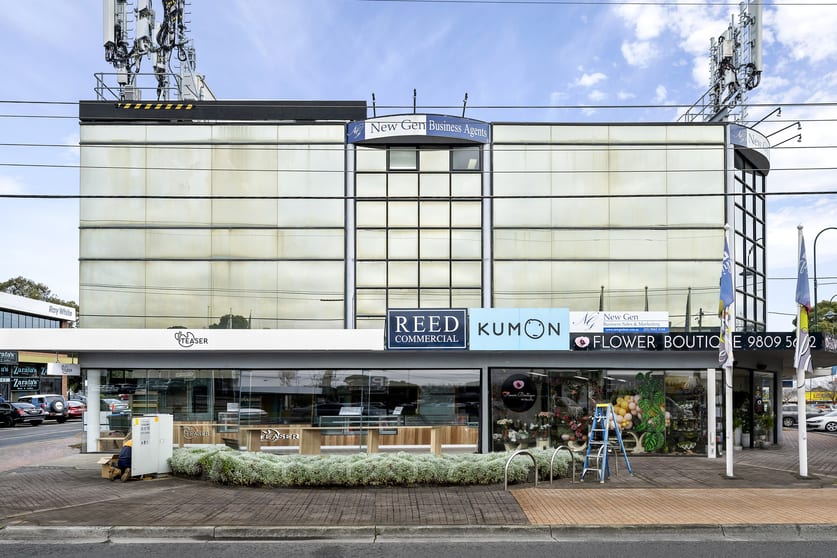 Click to view all images 79 Hamilton Place Mount Waverley VIC 3149 - Image 1