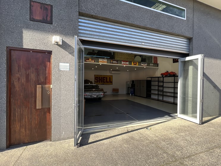 Click to view all images Warehouse/3 Rocklea Drive Port Melbourne VIC 3207 - Image 2