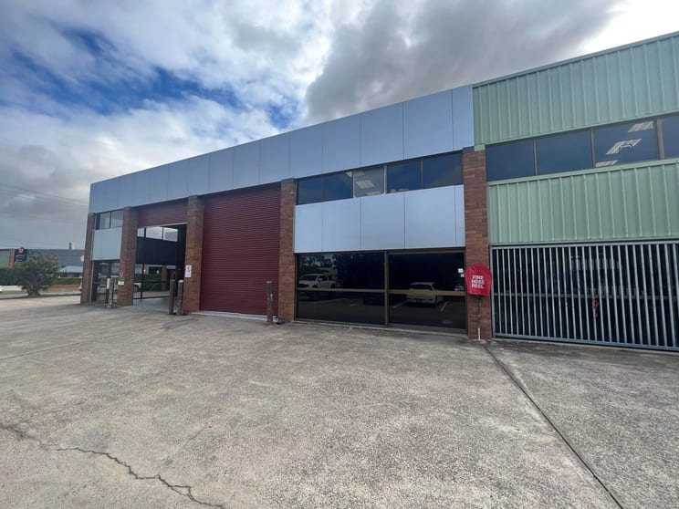 Click to view all images 2/19 Terrence Road Brendale QLD 4500 - Image 1