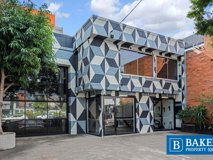 Click to view all images 30 Commercial Road Newstead QLD 4006 - Image 1
