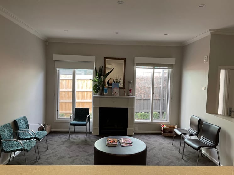 Click to view all images 71 Wilson Street Brighton VIC 3186 - Image 3