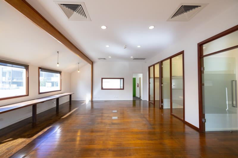 Click to view all images 63 McLachlan Street Fortitude Valley QLD 4006 - Image 2