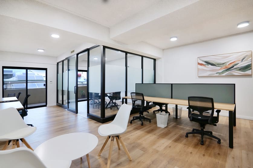 Click to view all images 4/19 York Street Subiaco WA 6008 - Image 1