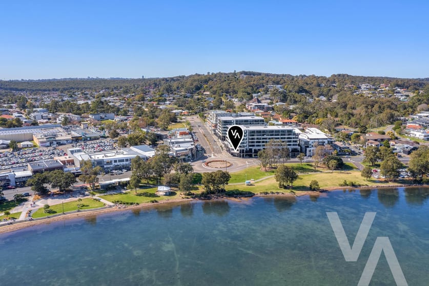 Click to view all images 4/12 King Street Warners Bay NSW 2282 - Image 1