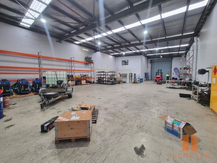 Click to view all images Unit 2/29 Prince William Drive Seven Hills NSW 2147 - Image 3