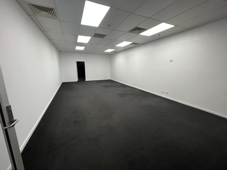 Shop 4B Kincraig Plaza, 26 Robertson Street Naracoorte SA 5271 - Image 1
