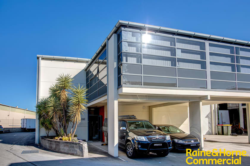 Click to view all images 25/54 Beach Street Kogarah NSW 2217 - Image 2