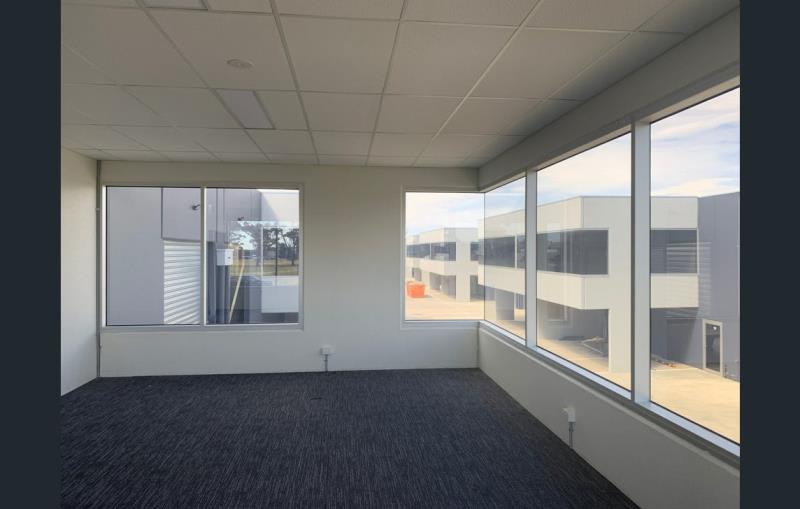 Click to view all images 14/479 Dohertys Road Truganina VIC 3029 - Image 3