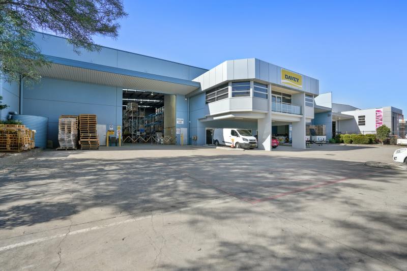 Click to view all images Freestanding Building/6 Avalli Road Prestons NSW 2170 - Image 1