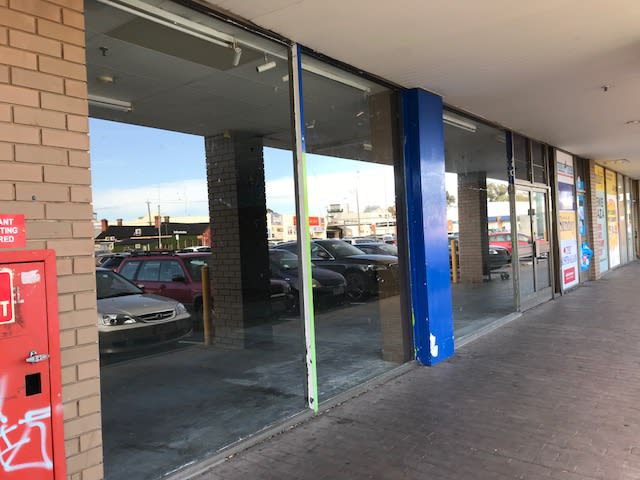 Click to view all images Shop 5 Northcote Plaza Shopping Centre Northcote VIC 3070 - Image 1