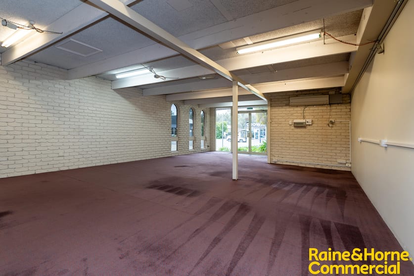 Click to view all images 156 Fitzmaurice Street Wagga Wagga NSW 2650 - Image 3