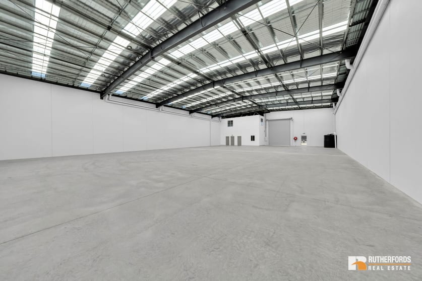 Click to view all images 13 Longford Road Epping VIC 3076 - Image 3