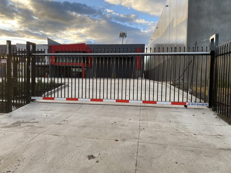 Click to view all images 1/10 Logic Court Truganina VIC 3029 - Image 1