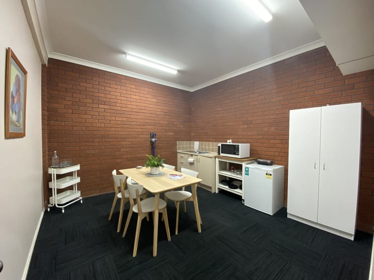Click to view all images 105 Regent Street New Lambton NSW 2305 - Image 3