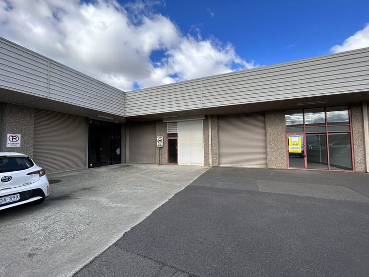Click to view all images Unit 14/151-155 Gladstone Street Fyshwick ACT 2609 - Image 1