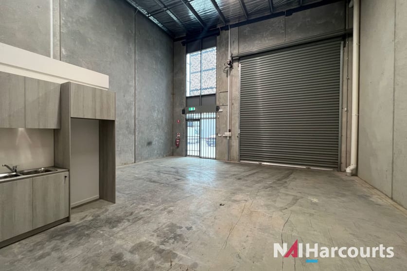8/63 Ricky Way Epping VIC 3076 - Image 2