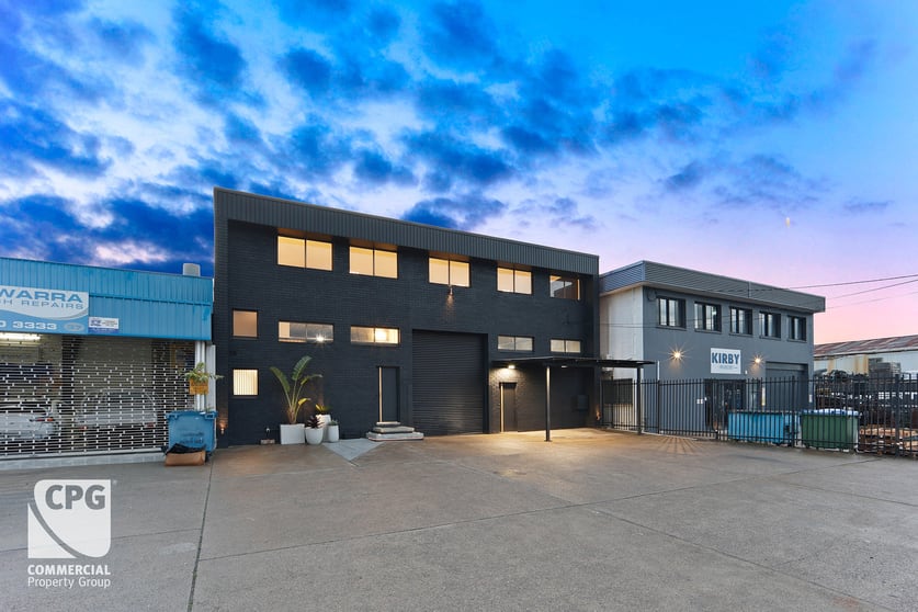 Click to view all images 35 Cawarra Road Caringbah NSW 2229 - Image 1