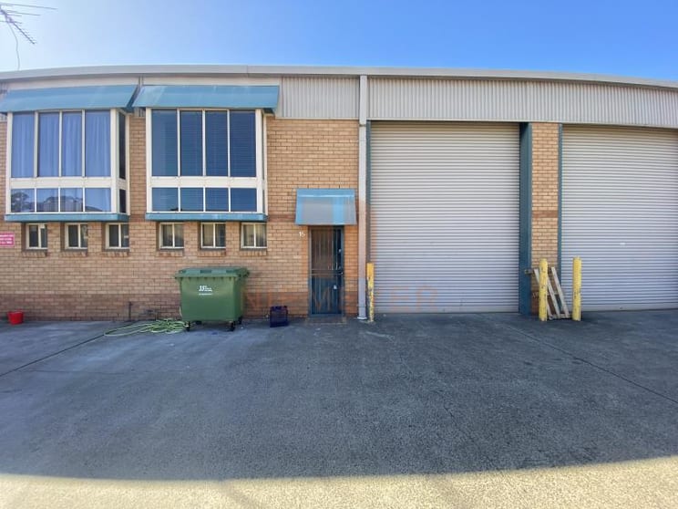 Click to view all images Warehouse and Office/4-6 Barry Road Chipping Norton NSW 2170 - Image 2