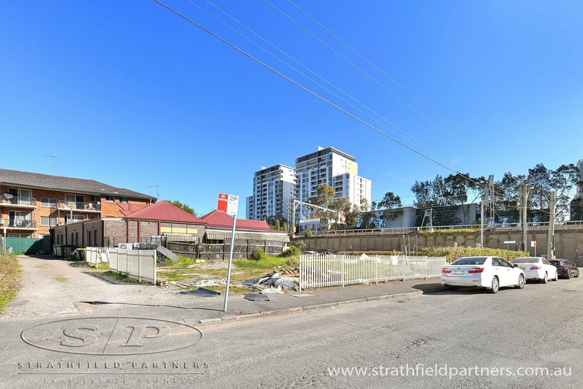 Click to view all images 1-3 Ada Street Harris Park NSW 2150 - Image 2