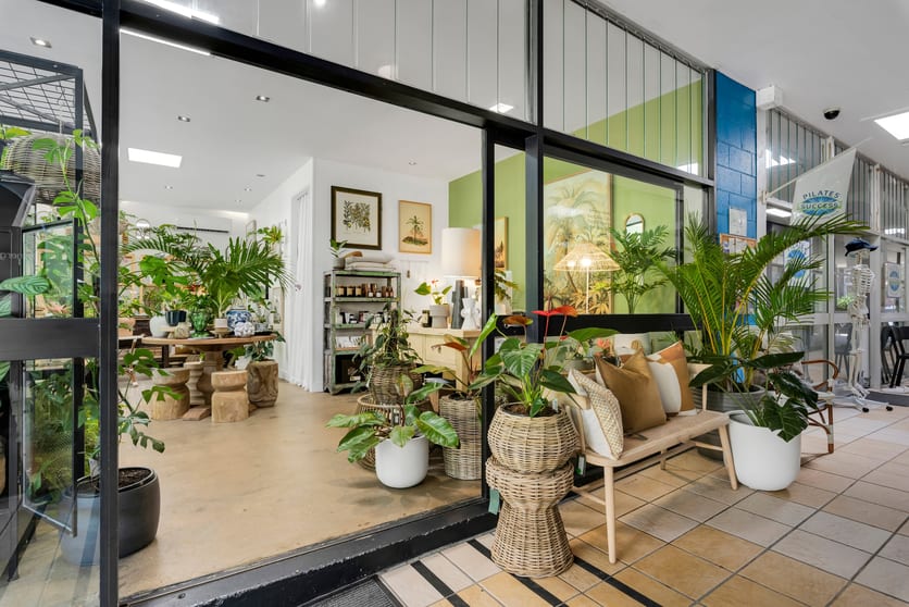 Click to view all images Shop 4/4 Grebe Street Peregian Beach QLD 4573 - Image 3