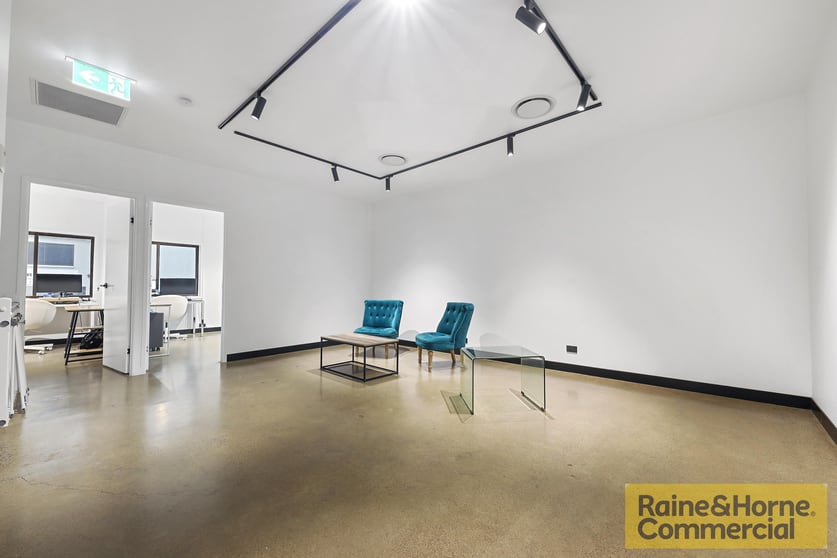 Click to view all images 10/121 Newmarket Road Windsor QLD 4030 - Image 3
