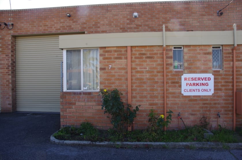 Click to view all images 7/10 Rees Street O'connor WA 6163 - Image 2