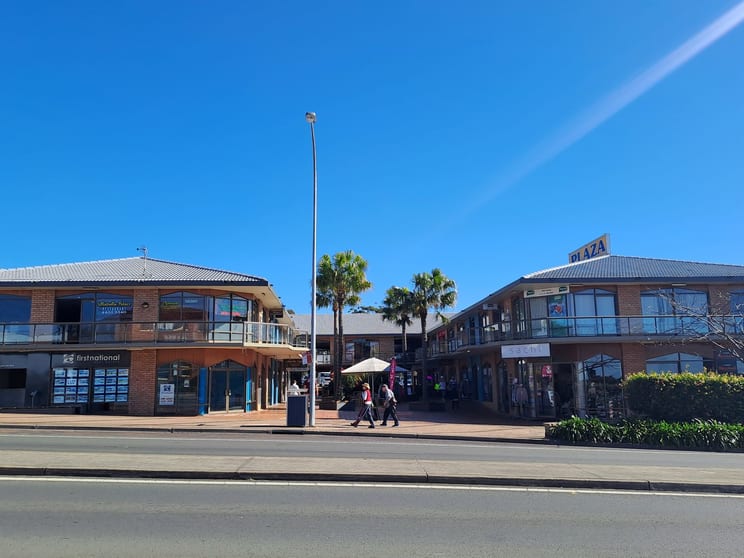 Click to view all images 107-109 Princes Highway Ulladulla NSW 2539 - Image 2