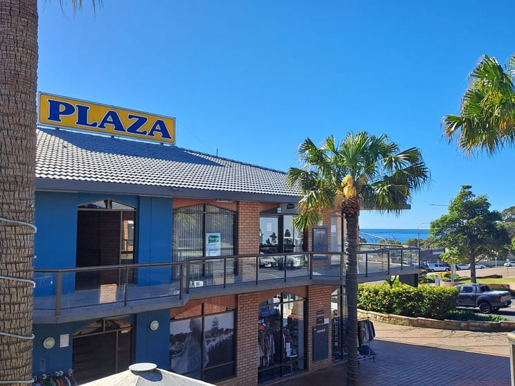 Click to view all images 107-109 Princes Highway Ulladulla NSW 2539 - Image 1