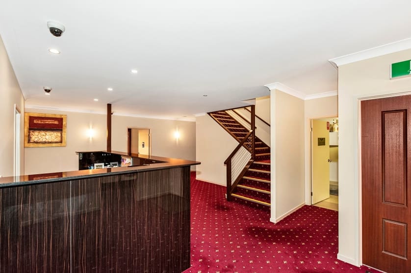 Click to view all images 1/76 Industry Drive Tweed Heads South NSW 2486 - Image 3