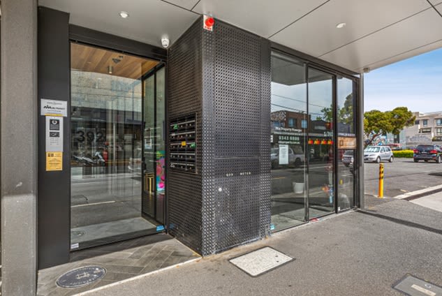 Click to view all images 1/392 Lygon Street Brunswick East VIC 3057 - Image 1