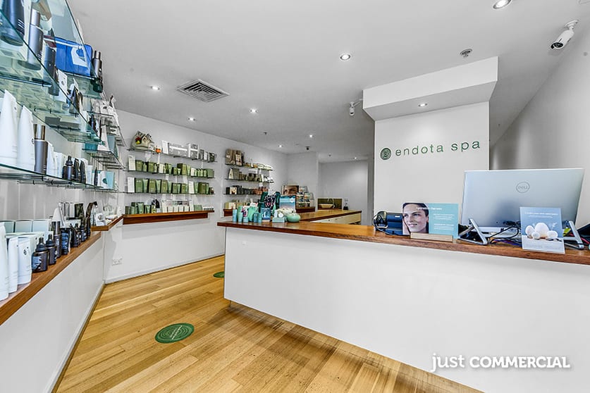 Click to view all images 242 Esplanade Brighton VIC 3186 - Image 2