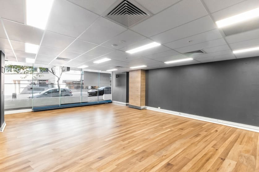 Click to view all images Level 1, & Shop 7/599 Pacific Highway St Leonards NSW 2065 - Image 3