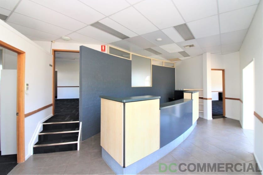 Click to view all images 87 Herries Street East Toowoomba QLD 4350 - Image 3