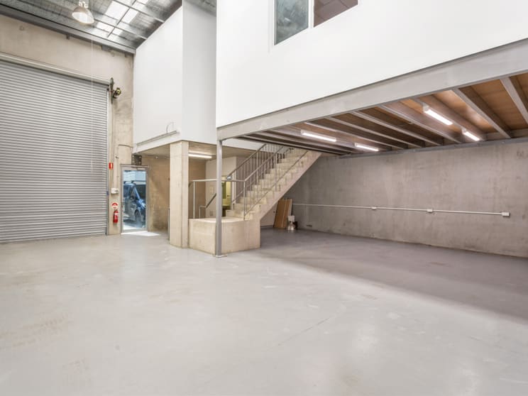 Click to view all images 8/46 Bay Road Taren Point NSW 2229 - Image 3