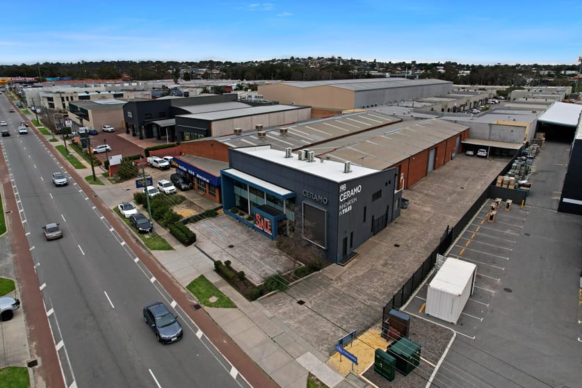 Click to view all images B/19 King Edward Road Osborne Park WA 6017 - Image 2