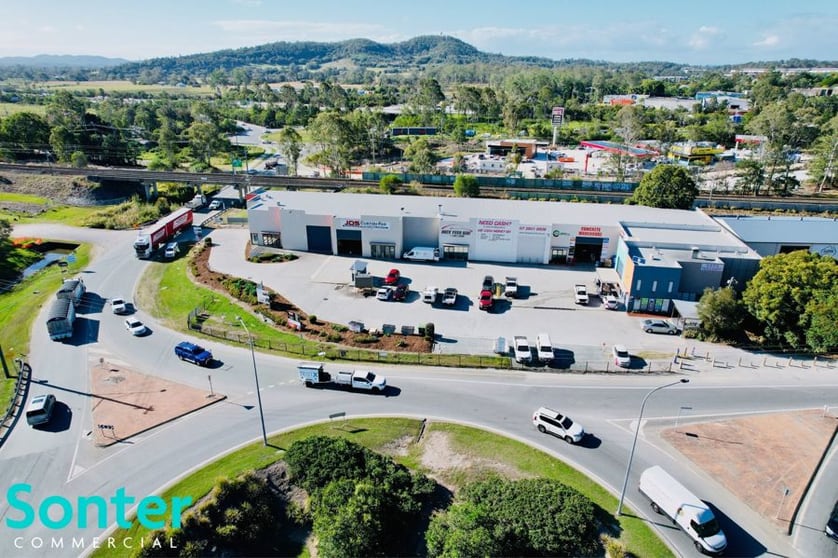 Click to view all images 1/2 Elderslie Road Yatala QLD 4207 - Image 1
