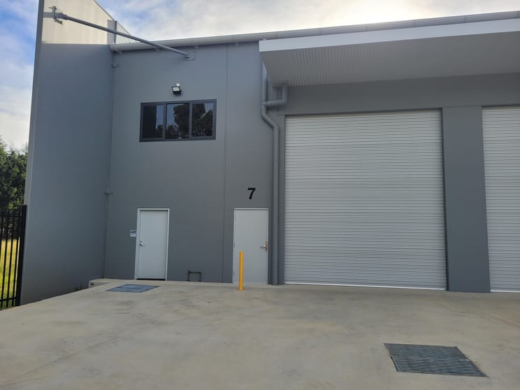 Click to view all images Unit 7/16 Drapers Road Braemar NSW 2575 - Image 2