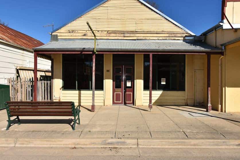 Click to view all images 66 CONNESS STREET Chiltern VIC 3683 - Image 1