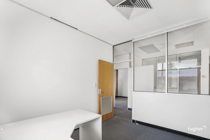 Click to view all images 50 Woodville Road Woodville SA 5011 - Image 3