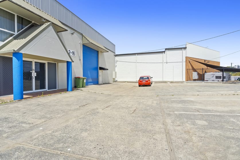 Click to view all images 2/16 Maiella Street Stapylton QLD 4207 - Image 2