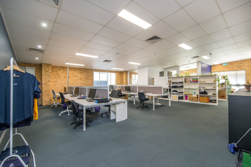 Click to view all images 6/122 Garden Grove Parade Adamstown NSW 2289 - Image 2