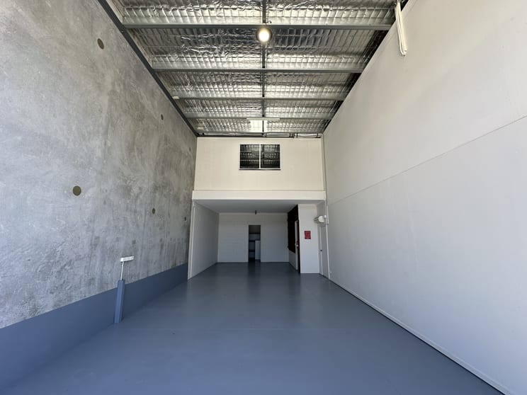 Click to view all images 2/50 Dacmar Road Coolum Beach QLD 4573 - Image 1