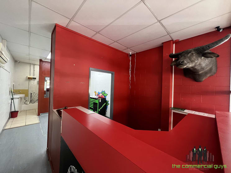 Click to view all images 4/2126-2128 Sandgate Rd Boondall QLD 4034 - Image 2