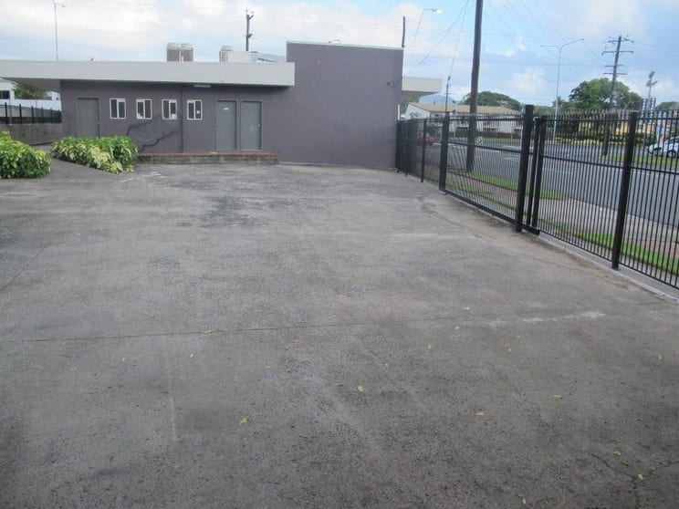 Click to view all images 461 Mulgrave Road Cairns QLD 4870 - Image 3
