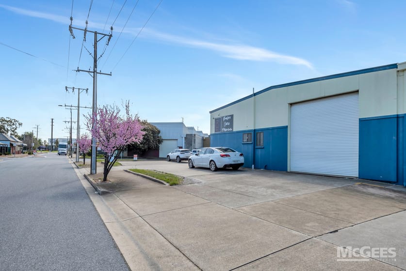 Click to view all images 1 Main Street Beverley SA 5009 - Image 1